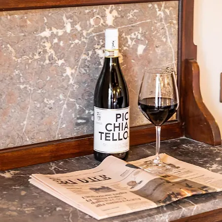 Casale Verdeluna Wine *